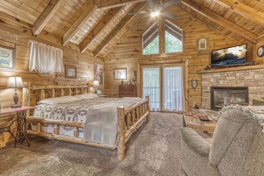 גטלינבורג Mountain Eden, Hot Tub, Resort Pool, Wifi, 1089 Free Tickets Each Paid Day, Dollywood And More מראה חיצוני תמונה